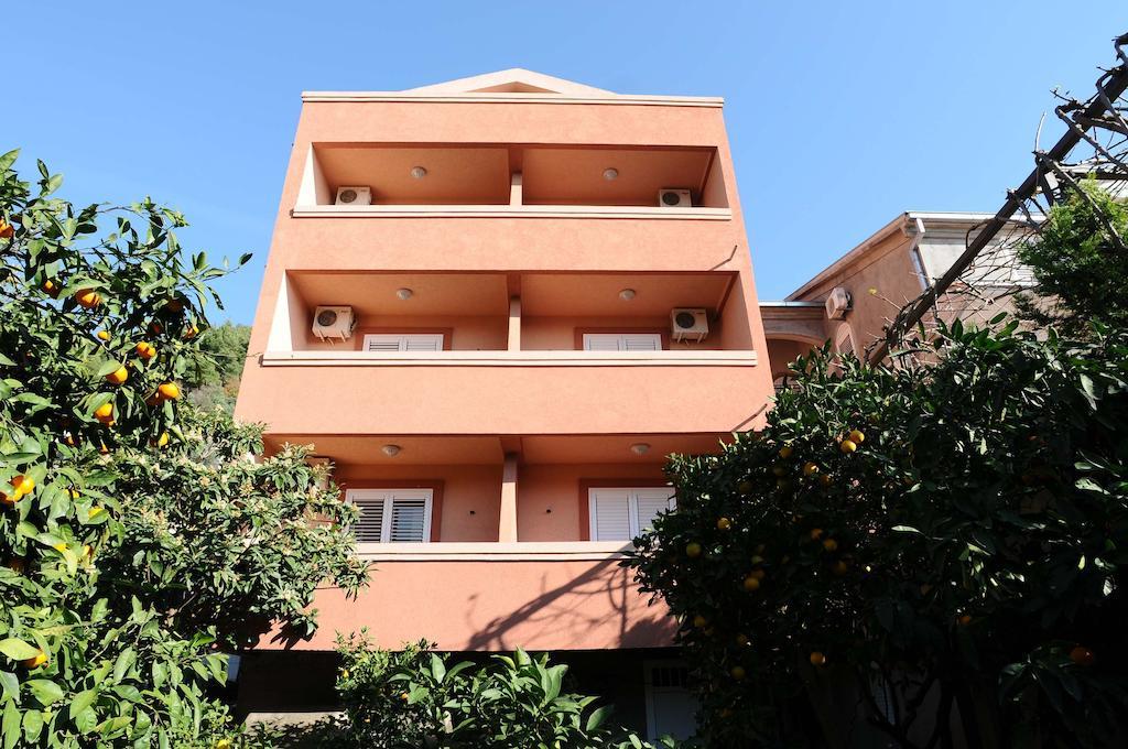D&R Boreta Apartments บุดวา ภายนอก รูปภาพ
