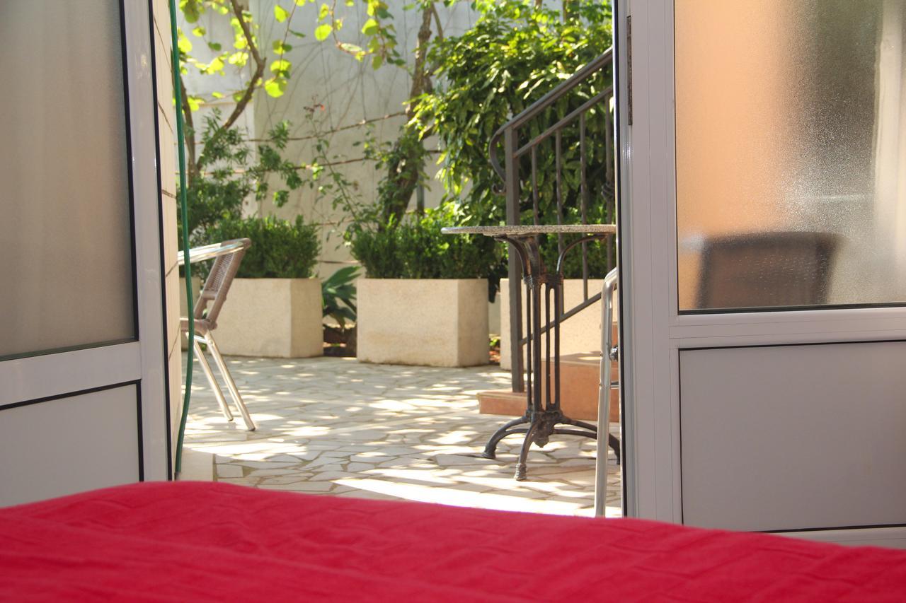 D&R Boreta Apartments บุดวา ภายนอก รูปภาพ